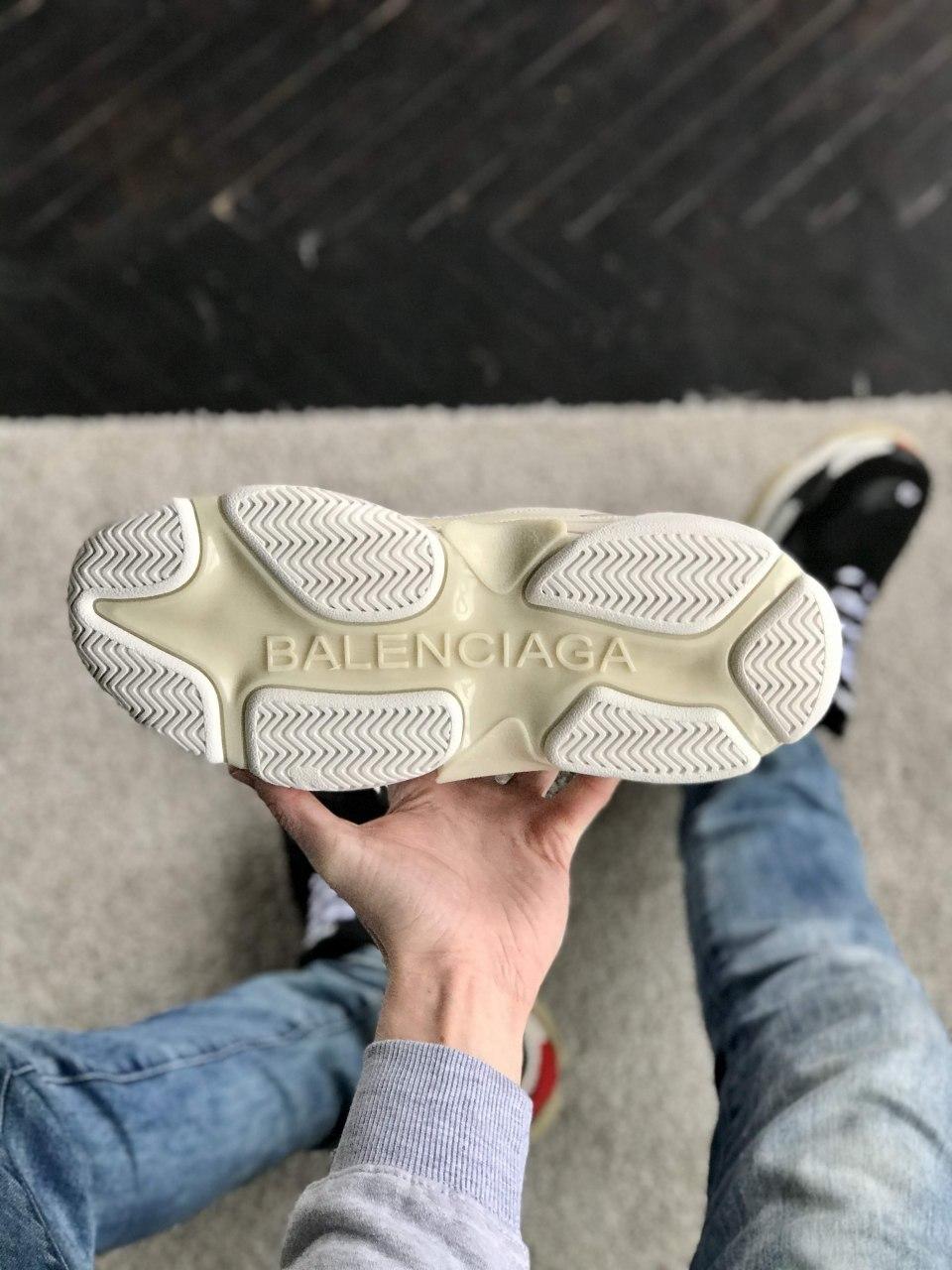 Balenciaga Triple S V1 Beige «Black Logo»