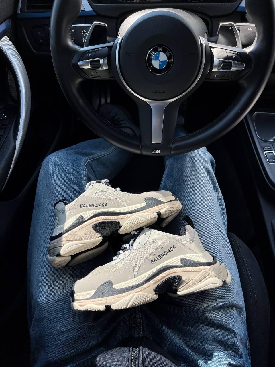 Balenciaga Triple S V1 Beige Black