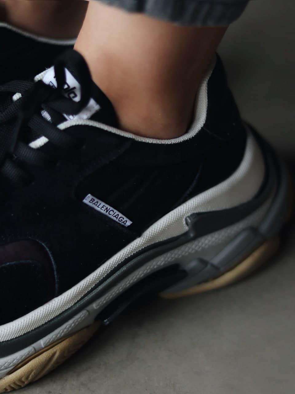 Balenciaga Triple S V2 Black Burgundy