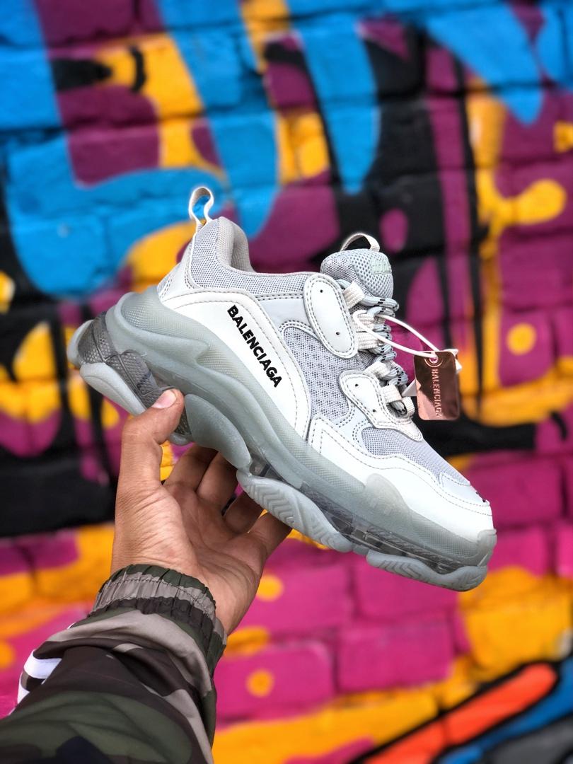 Balenciaga Triple S Clear Sole White Grey