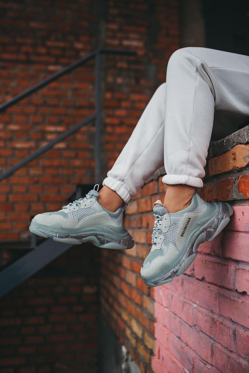 Balenciaga Triple S Clear Sole White Grey