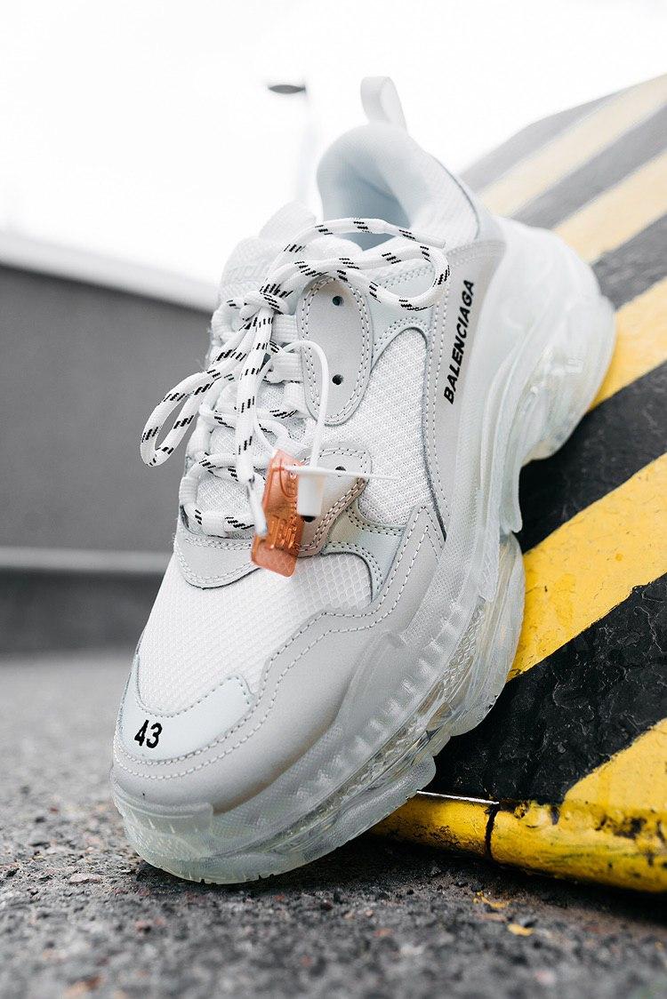 Balenciaga Triple S Clear Sole White