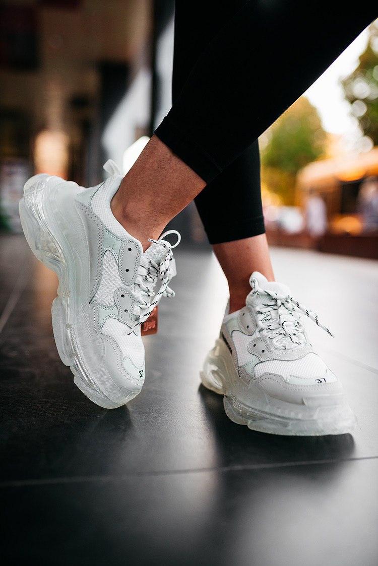 Balenciaga Triple S Clear Sole White