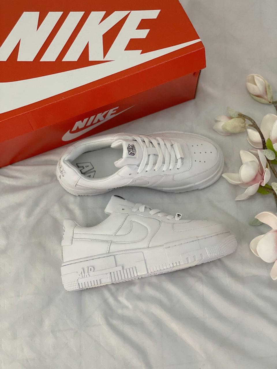 Nike Air Force 1 Pixel White 2