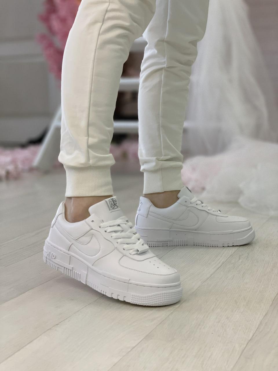 Nike Air Force 1 Pixel White 2