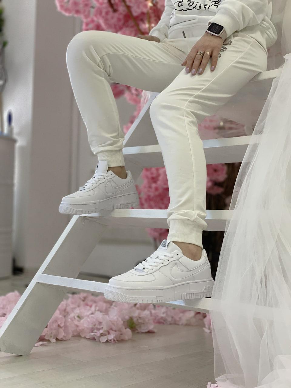 Nike Air Force 1 Pixel White 2