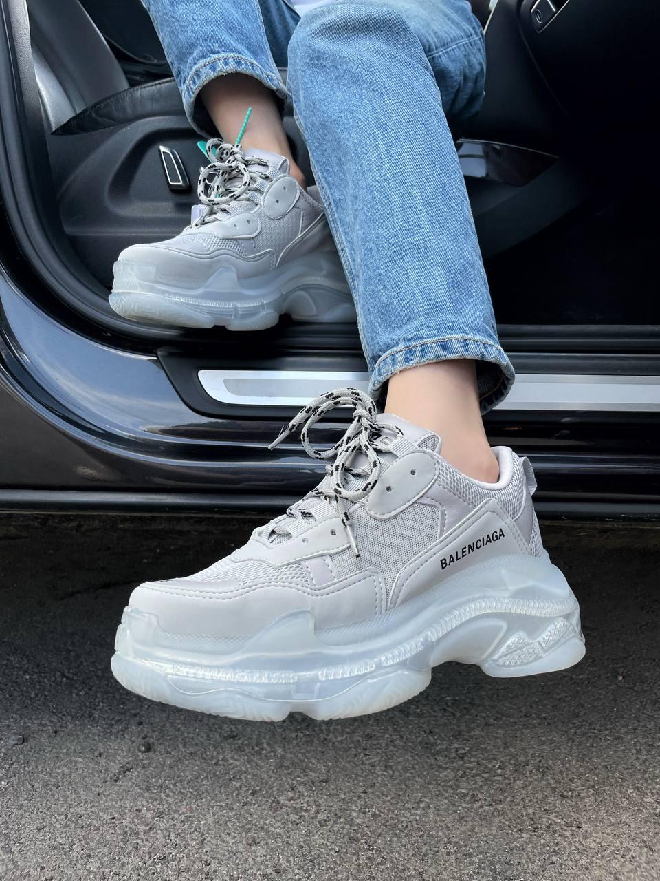 Balenciaga Triple S Clear Sole Grey v2