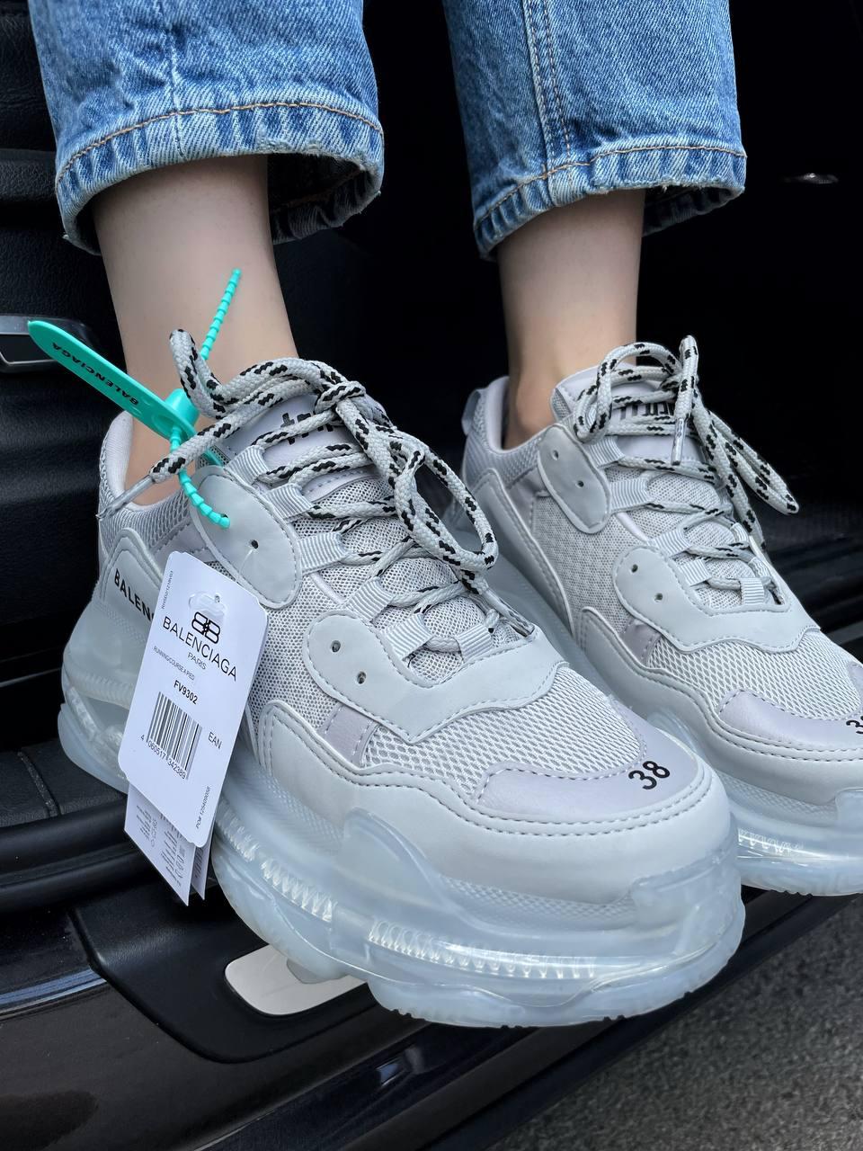 Balenciaga Triple S Clear Sole Grey v2