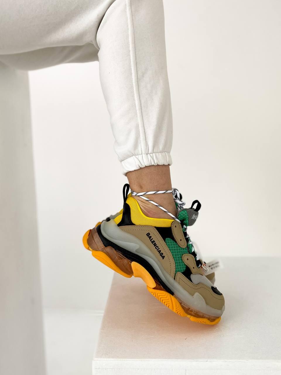 Balenciaga Triple S Clear Sole Multicolor