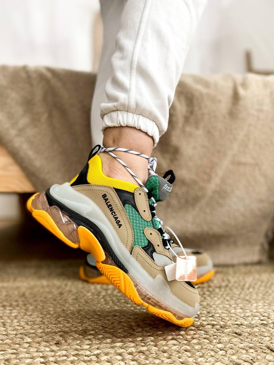 Balenciaga Triple S Clear Sole Multicolor