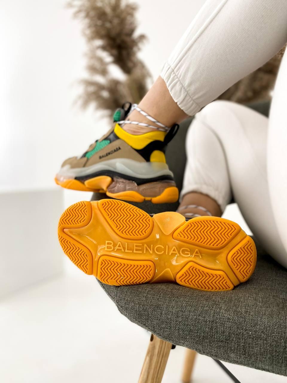 Balenciaga Triple S Clear Sole Multicolor
