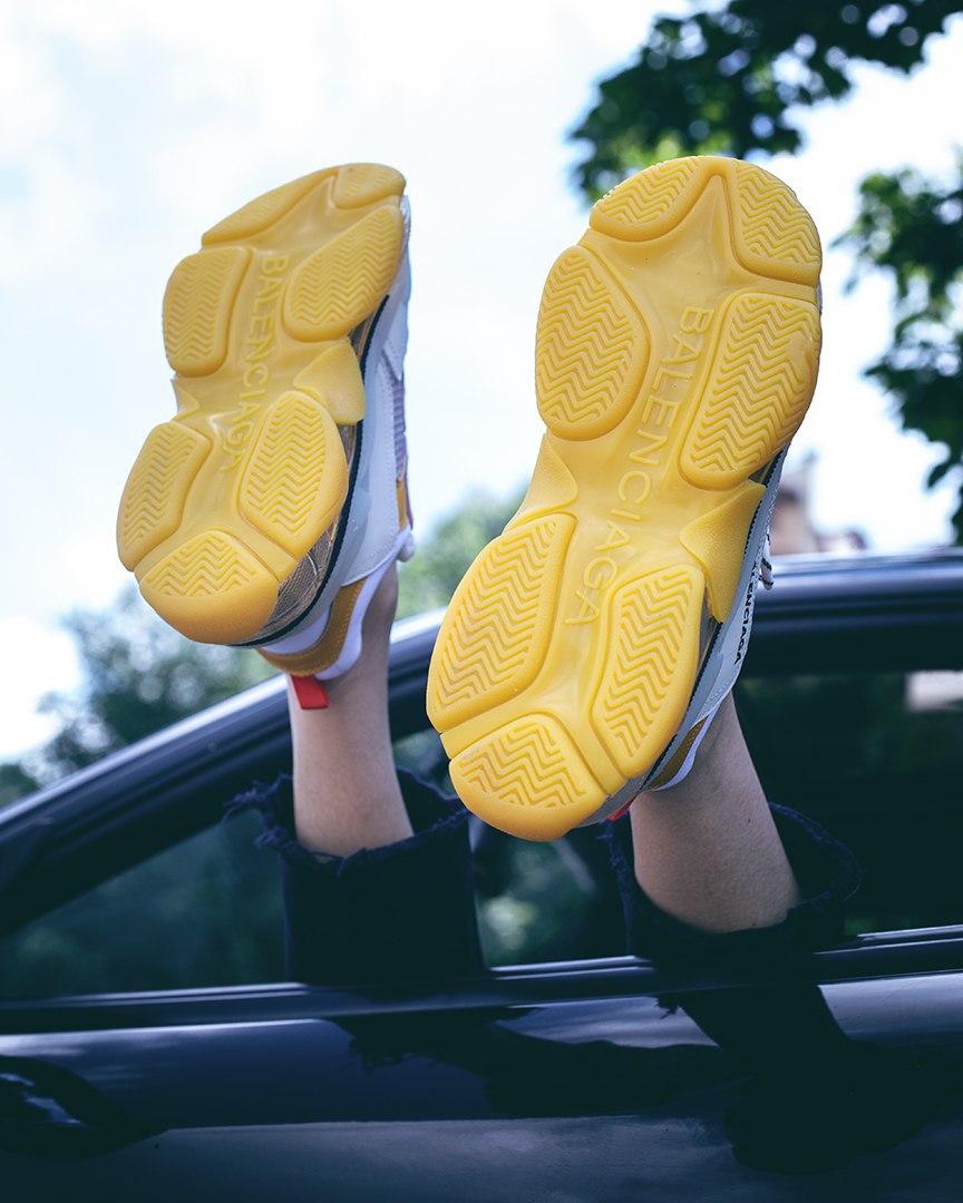 Balenciaga Triple S Clear Sole Yellow White Grey Pink