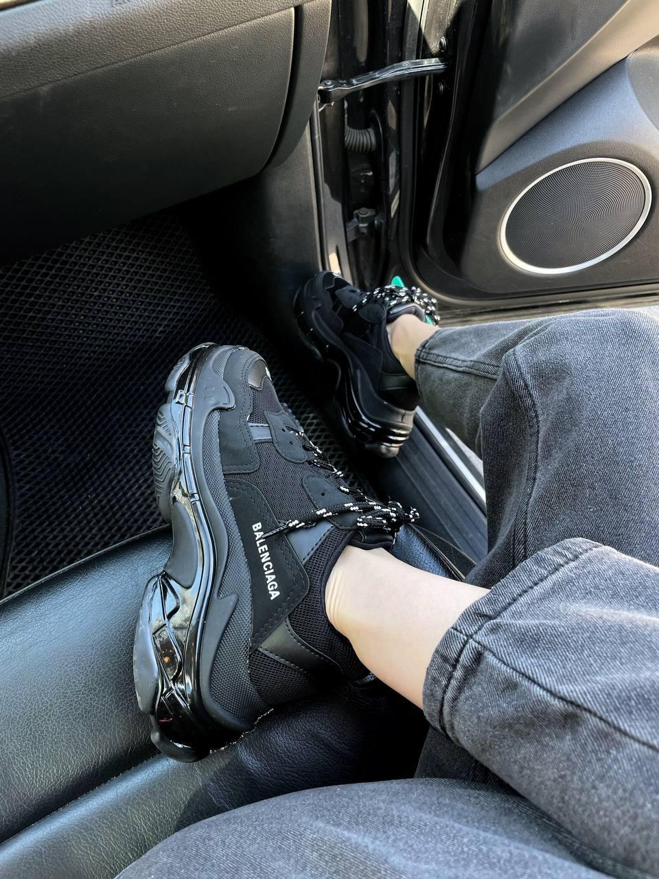 Balenciaga Triple S Clear Sole Black