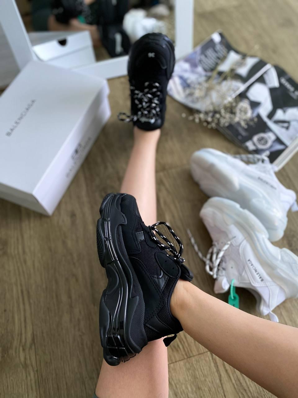 Balenciaga Triple S Clear Sole Black «White Logo» 3