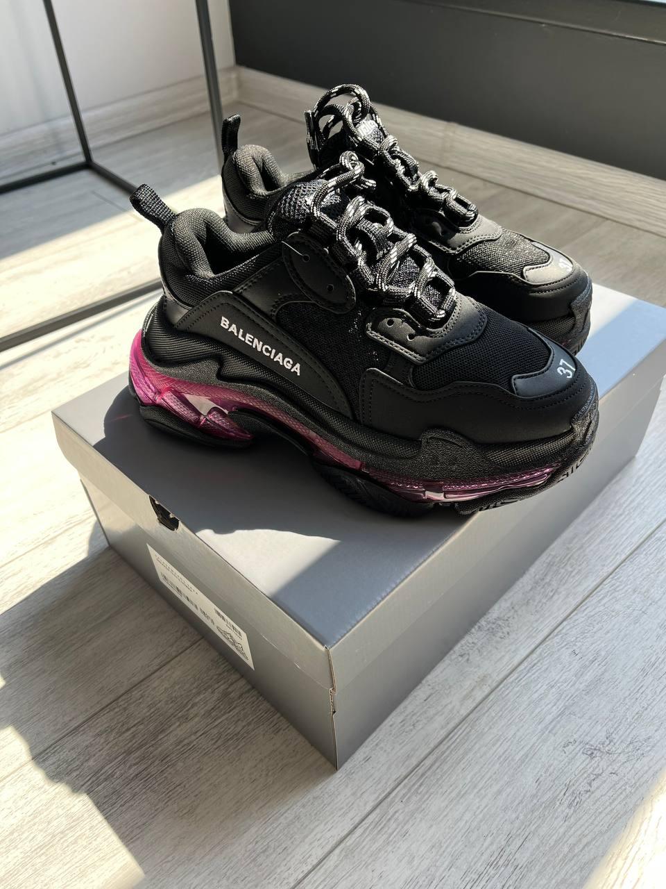 Balenciaga Triple S Clear Sole Black Red