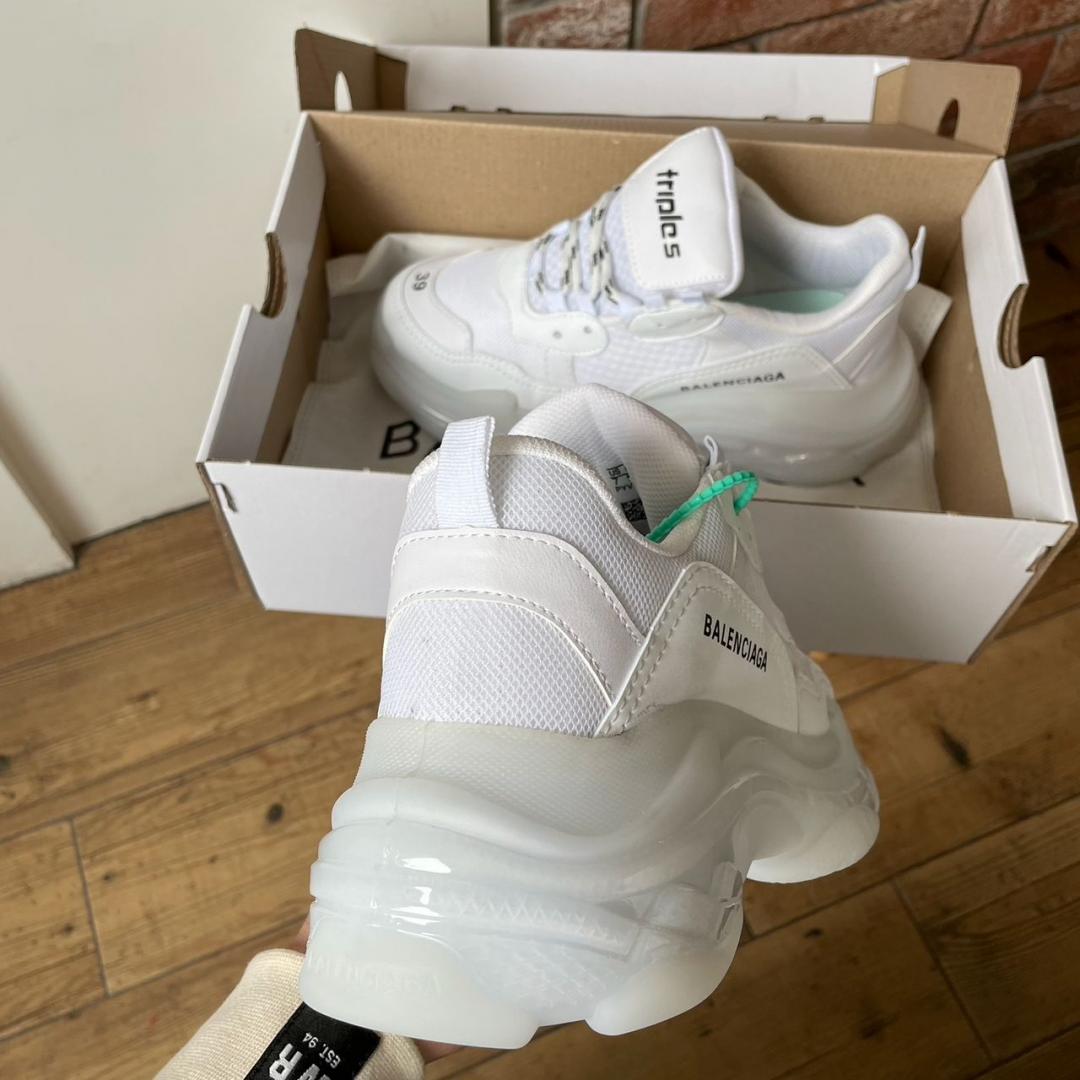 Balenciaga Triple S Clear Sole White v2