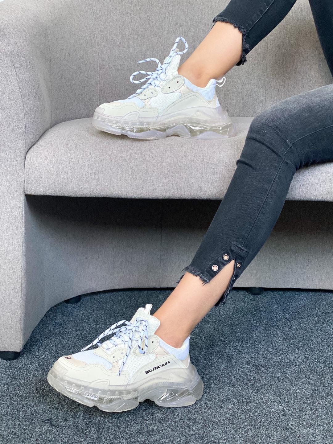 Balenciaga Triple S Clear Sole White Beige