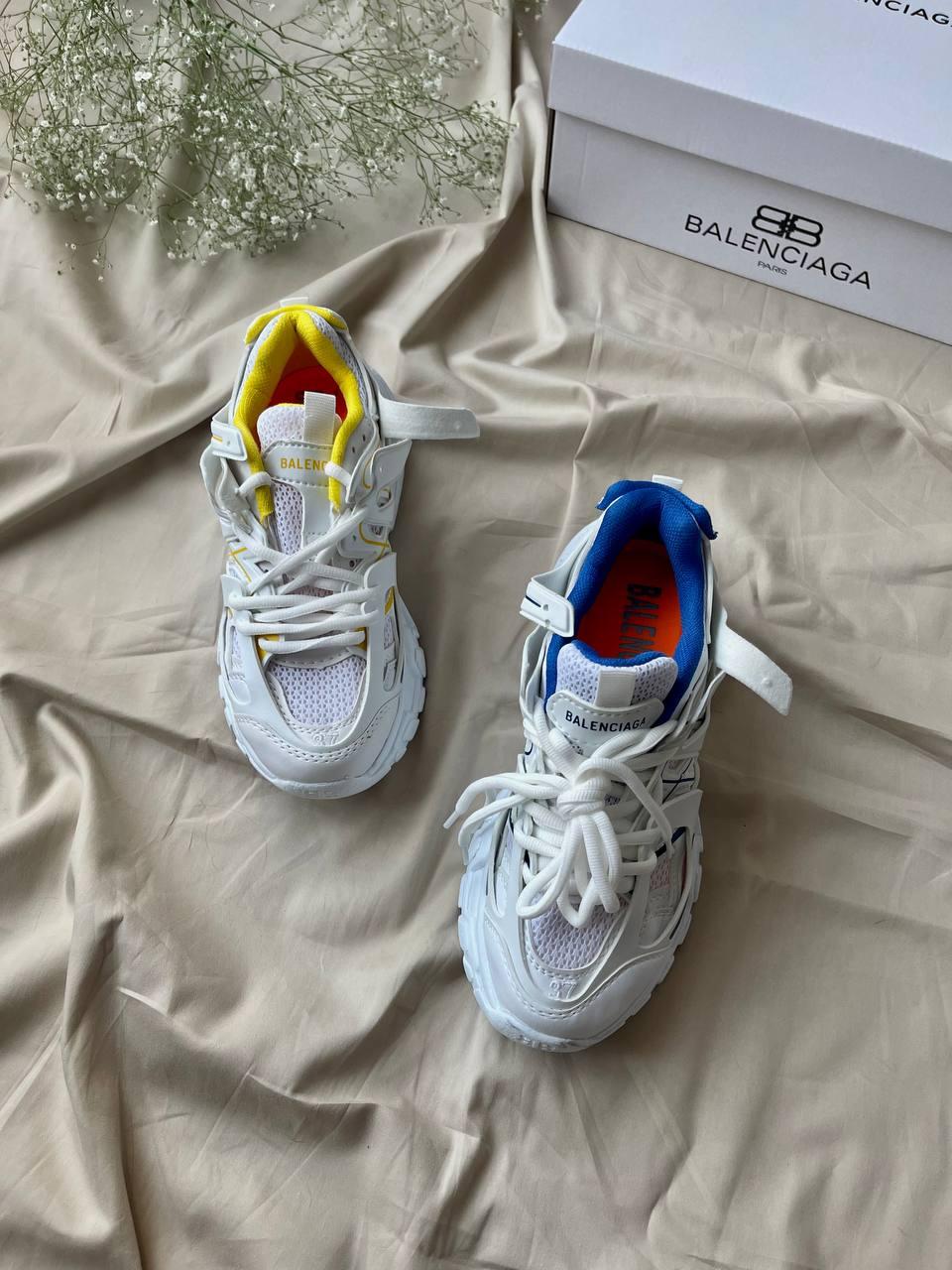 Balenciaga Track Ukraine