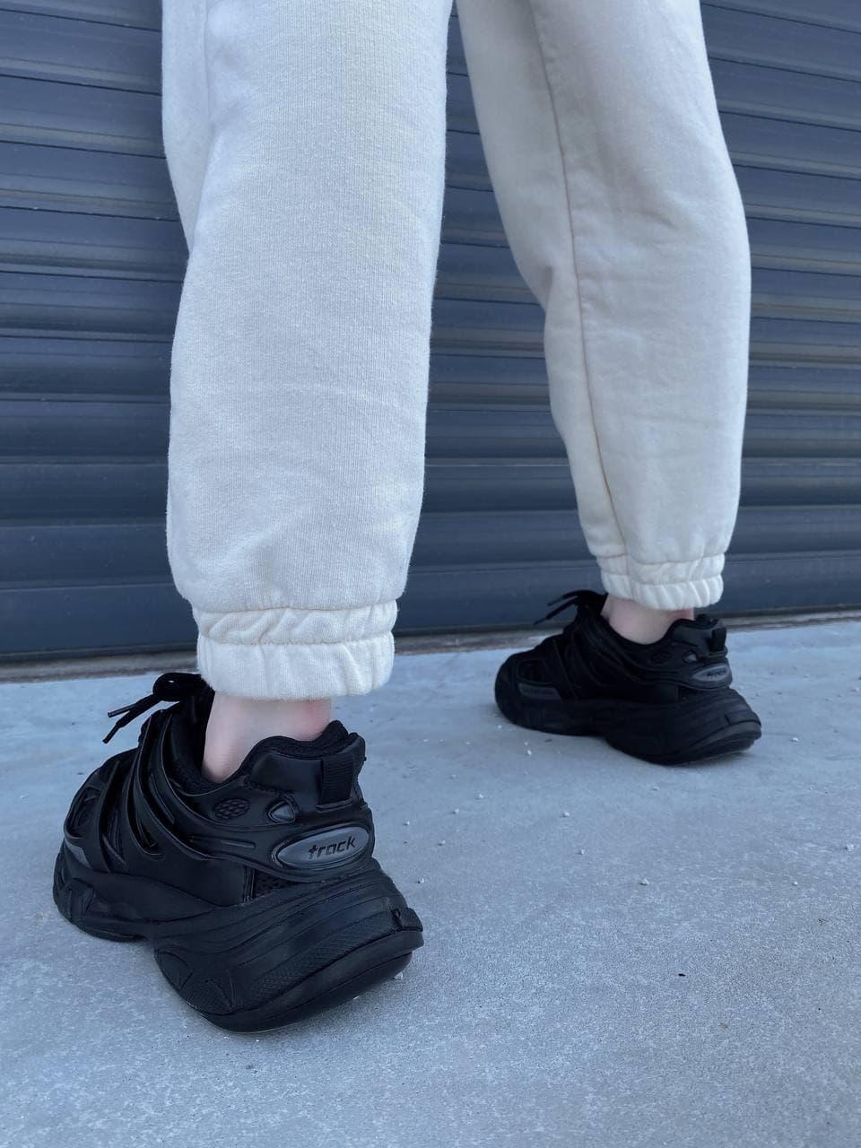 Balenciaga Track Black 2
