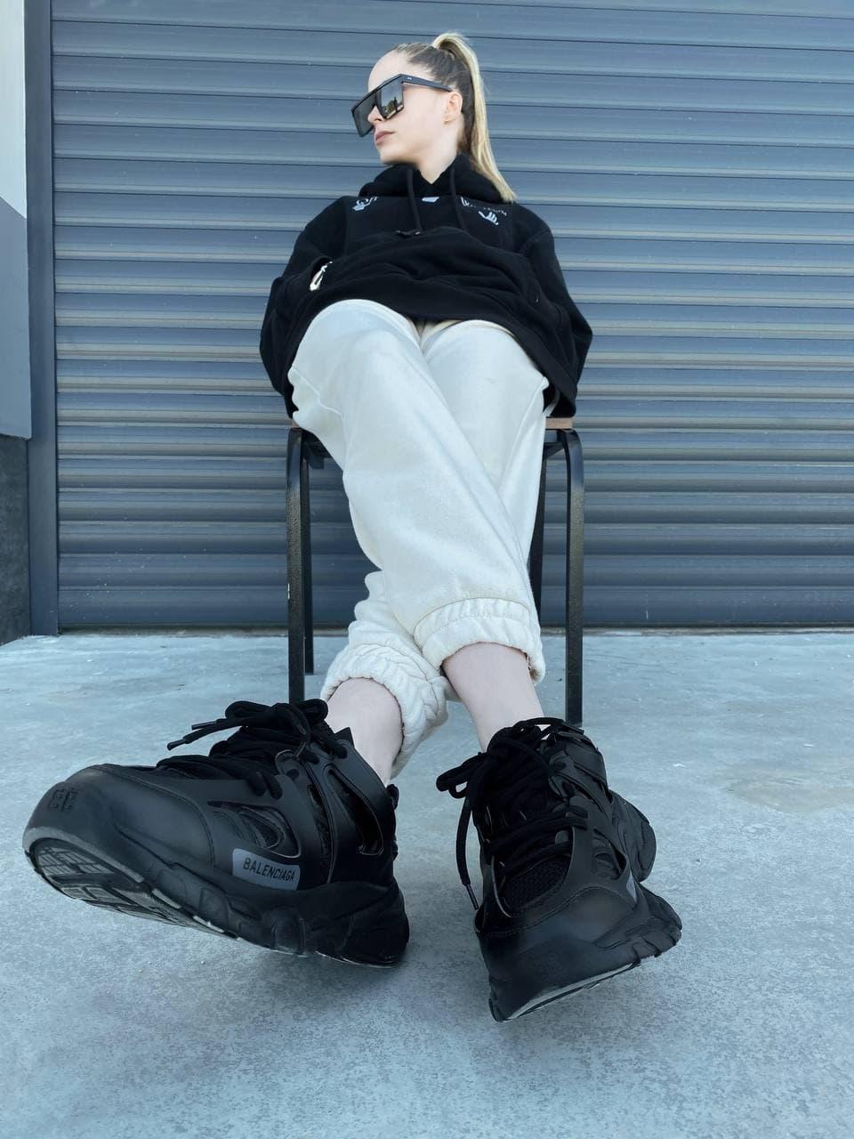 Balenciaga Track Black 2