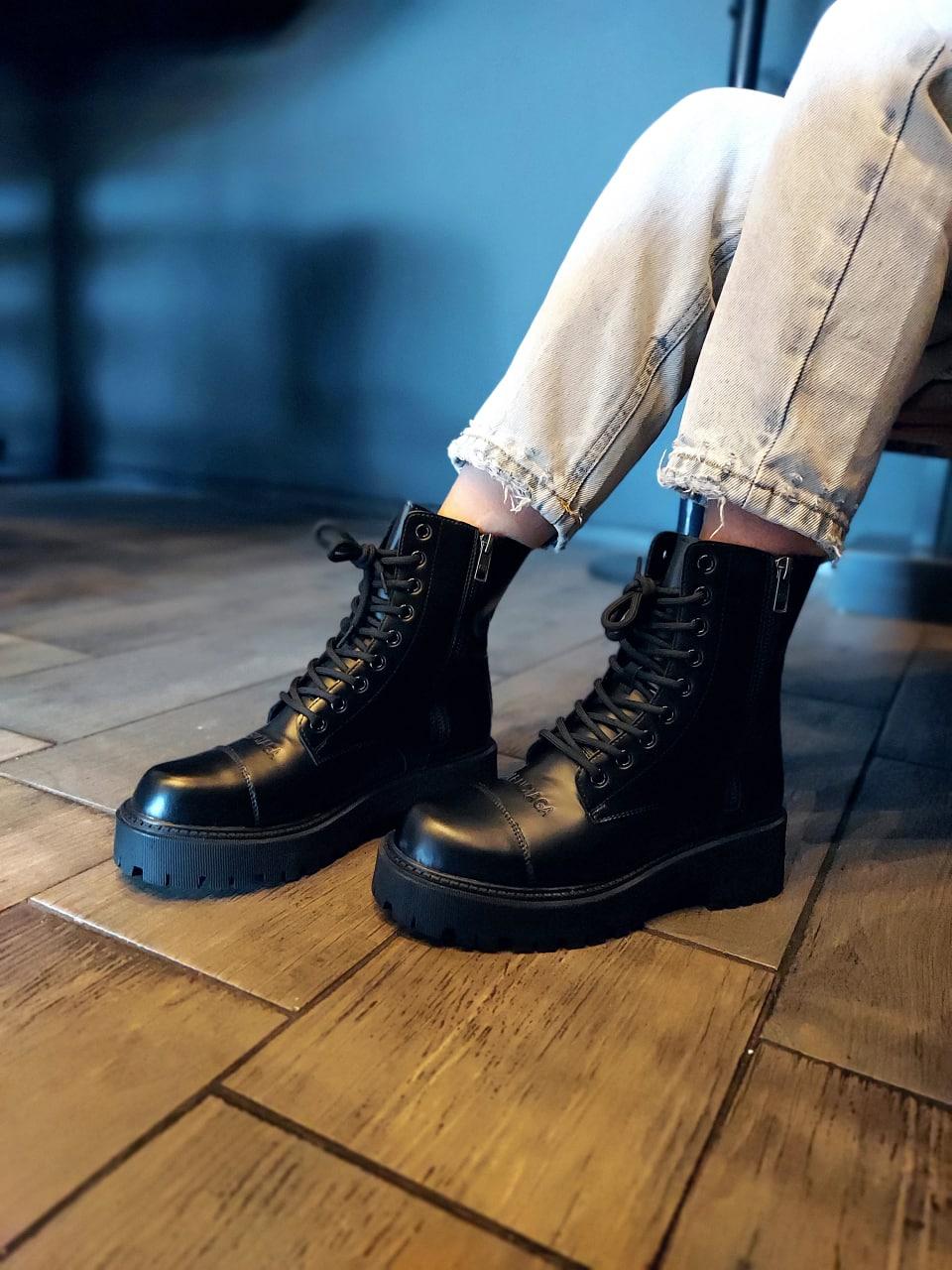 Balenciaga Boots Tractor Black