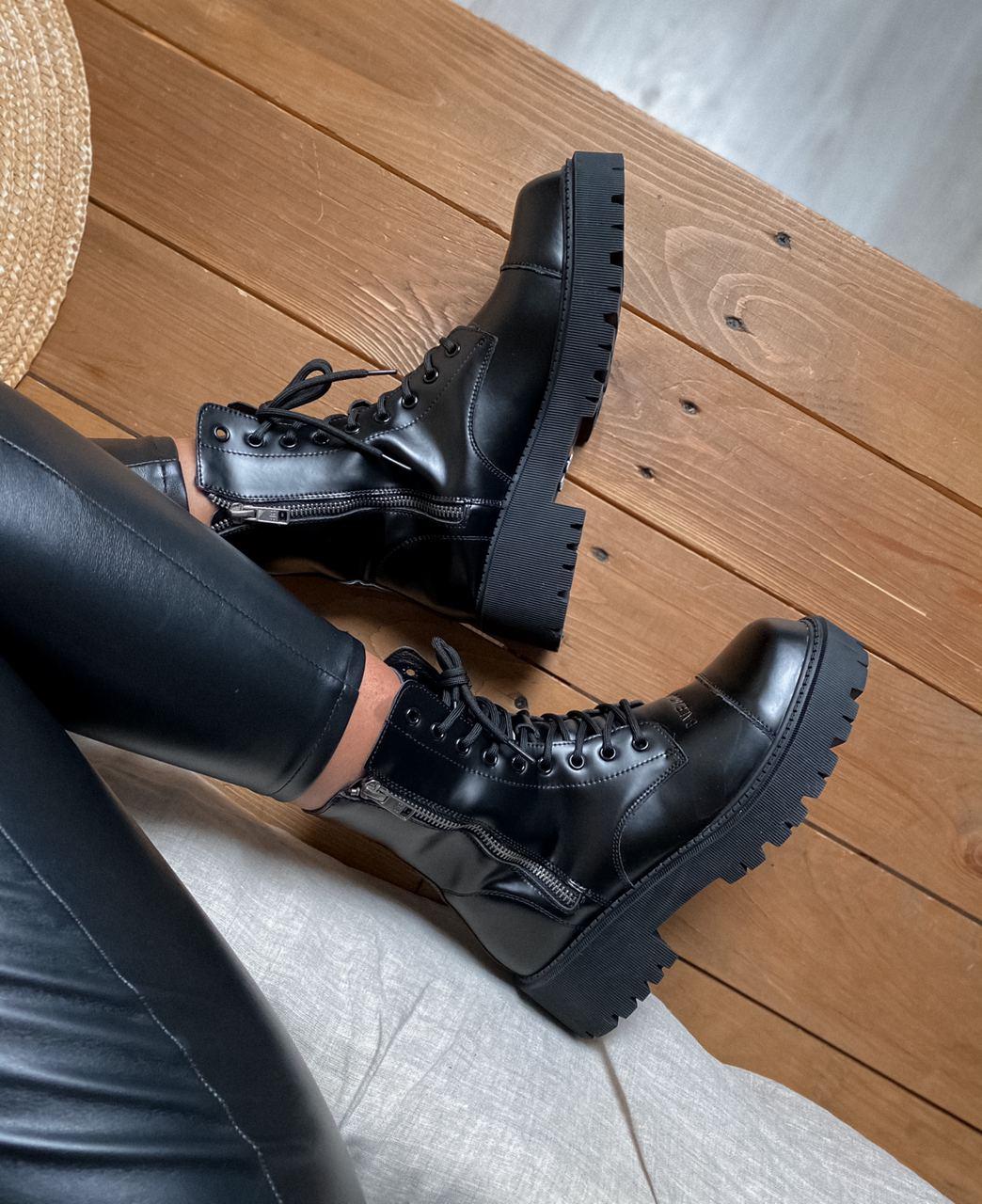 Balenciaga Boots Tractor Black Fur (Мех) 2