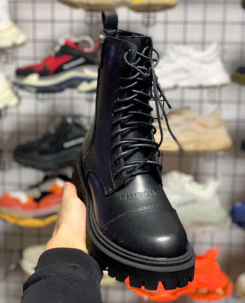 Balenciaga Boots Tractor Black Fur (Мех) 3