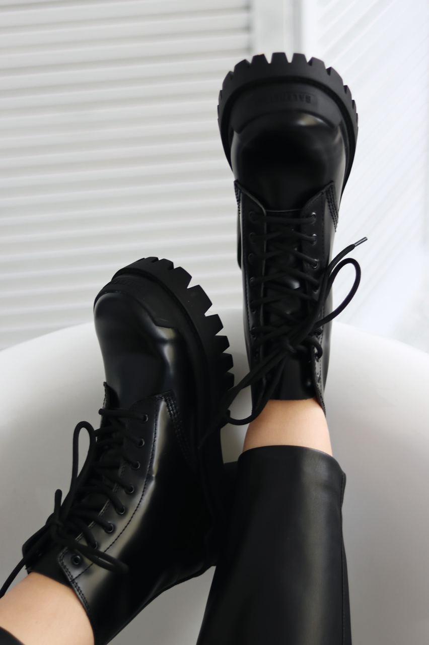 Balenciaga Boots Tractor Black Fur 3