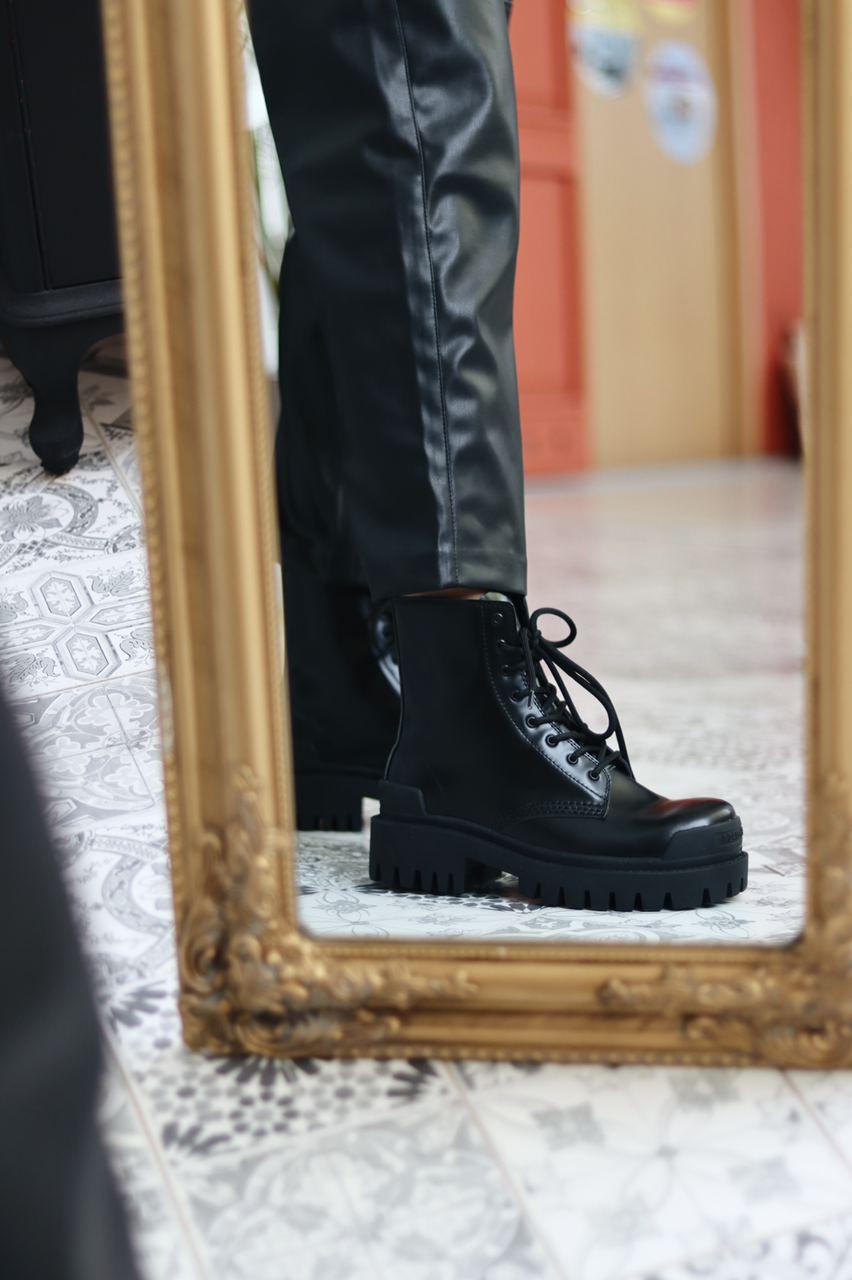 Balenciaga Boots Tractor Black Fur 3