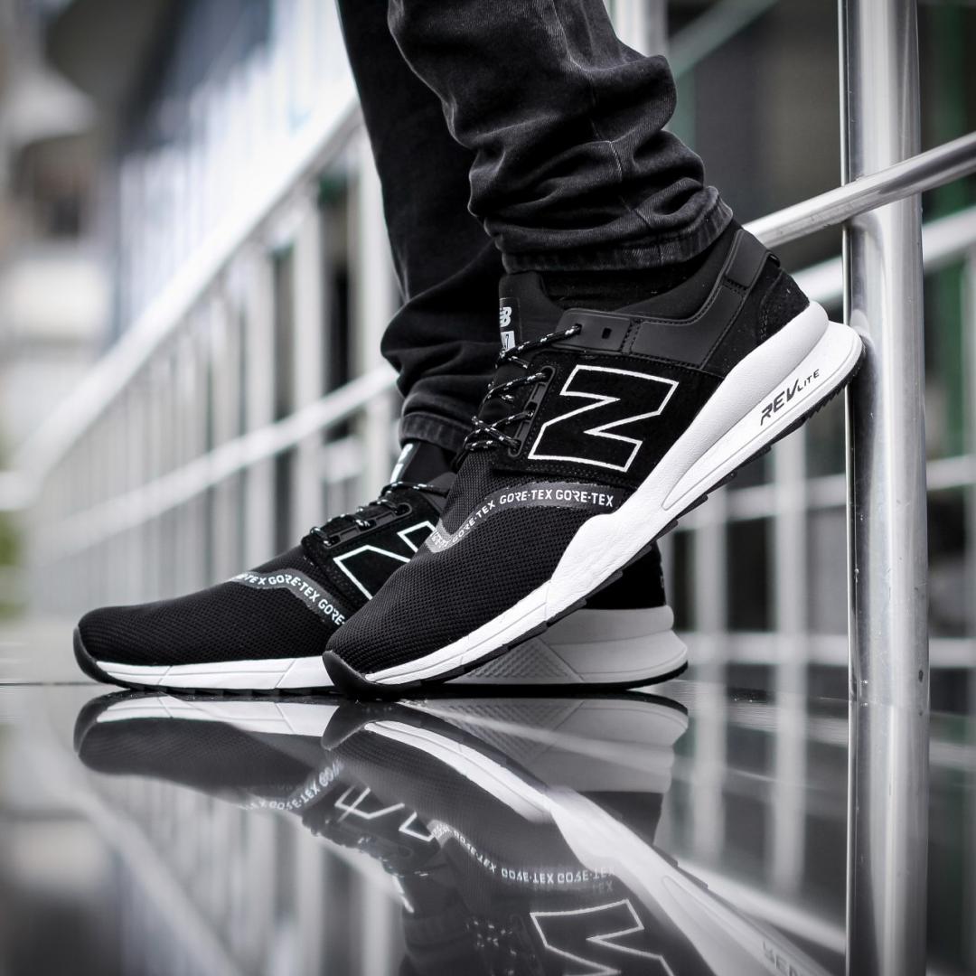 New Balance 247 Black White
