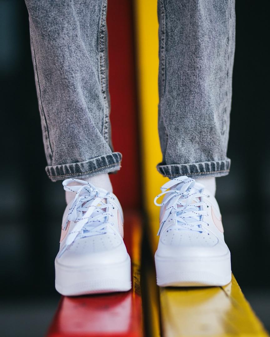 Nike Air Force 1 White Pink Reflective