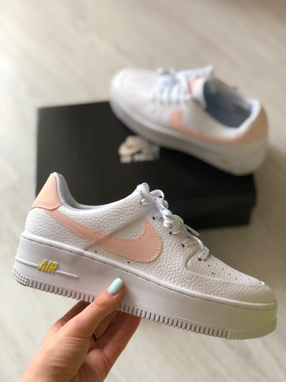 Nike Air Force 1 White Pink Reflective