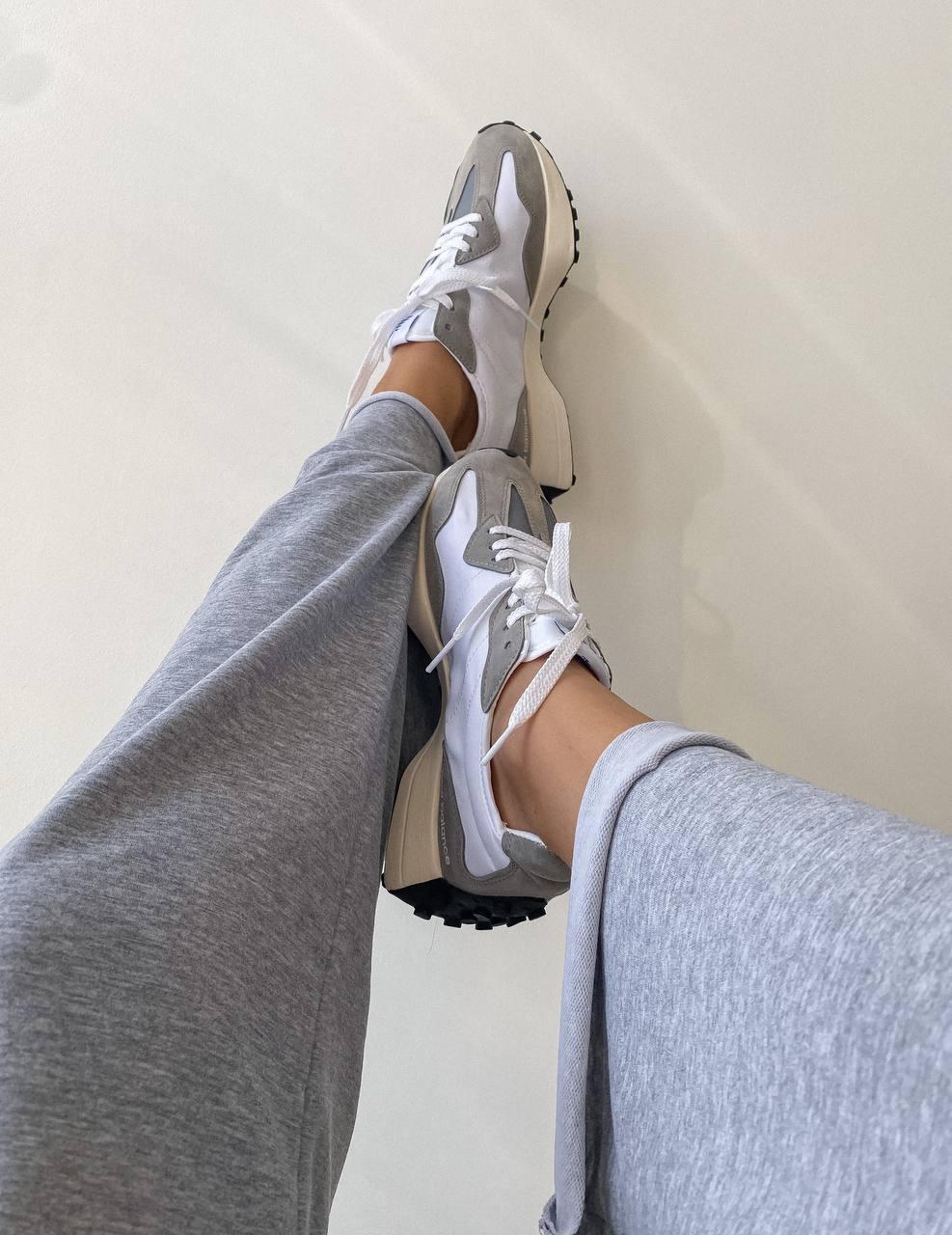 New Balance 327 Grey White