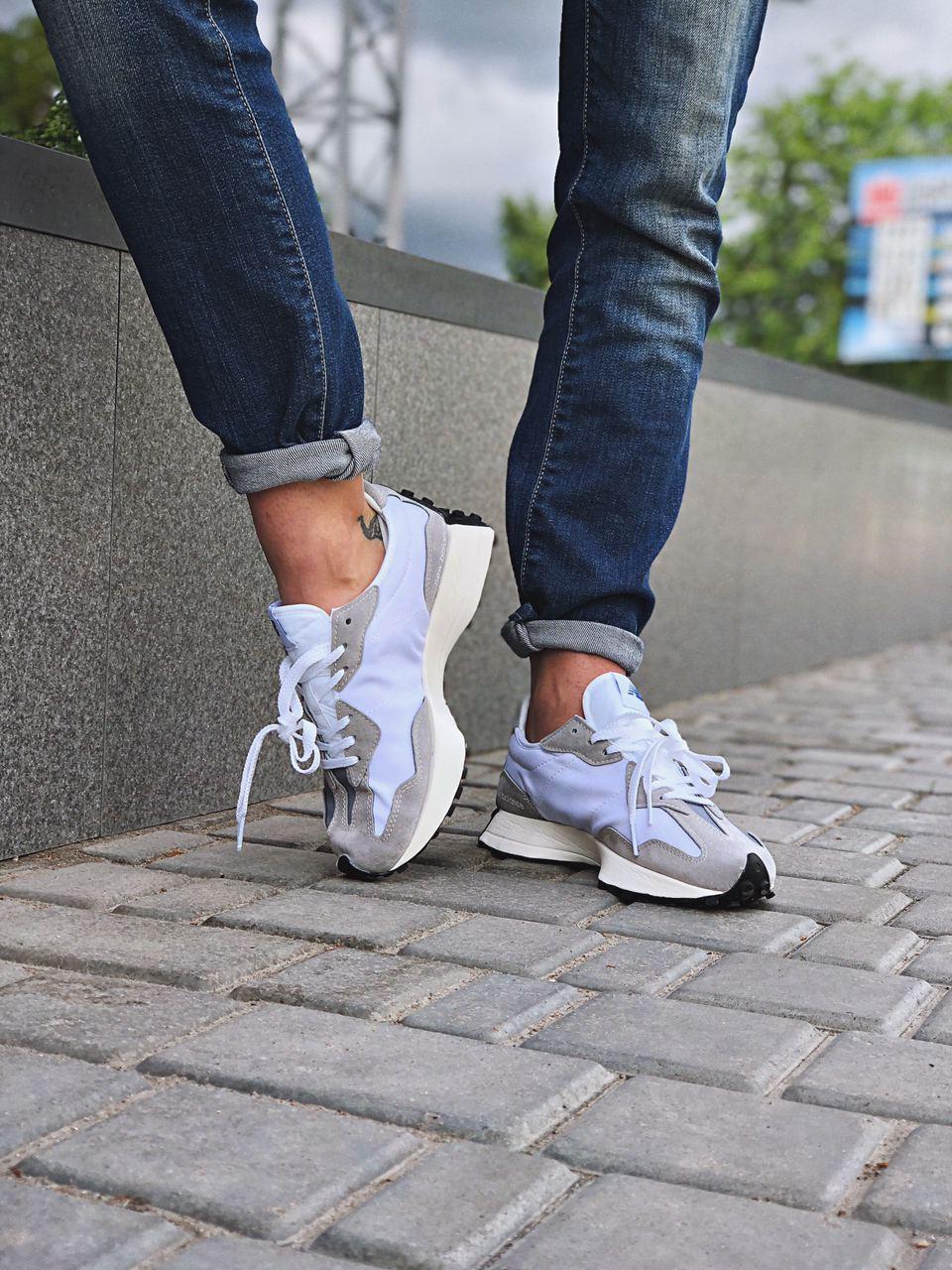 New Balance 327 Grey White