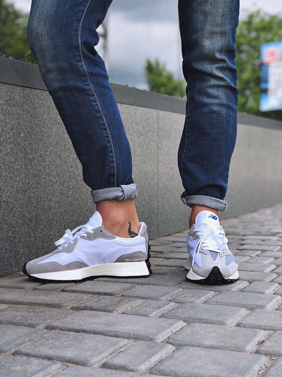 New Balance 327 Grey White