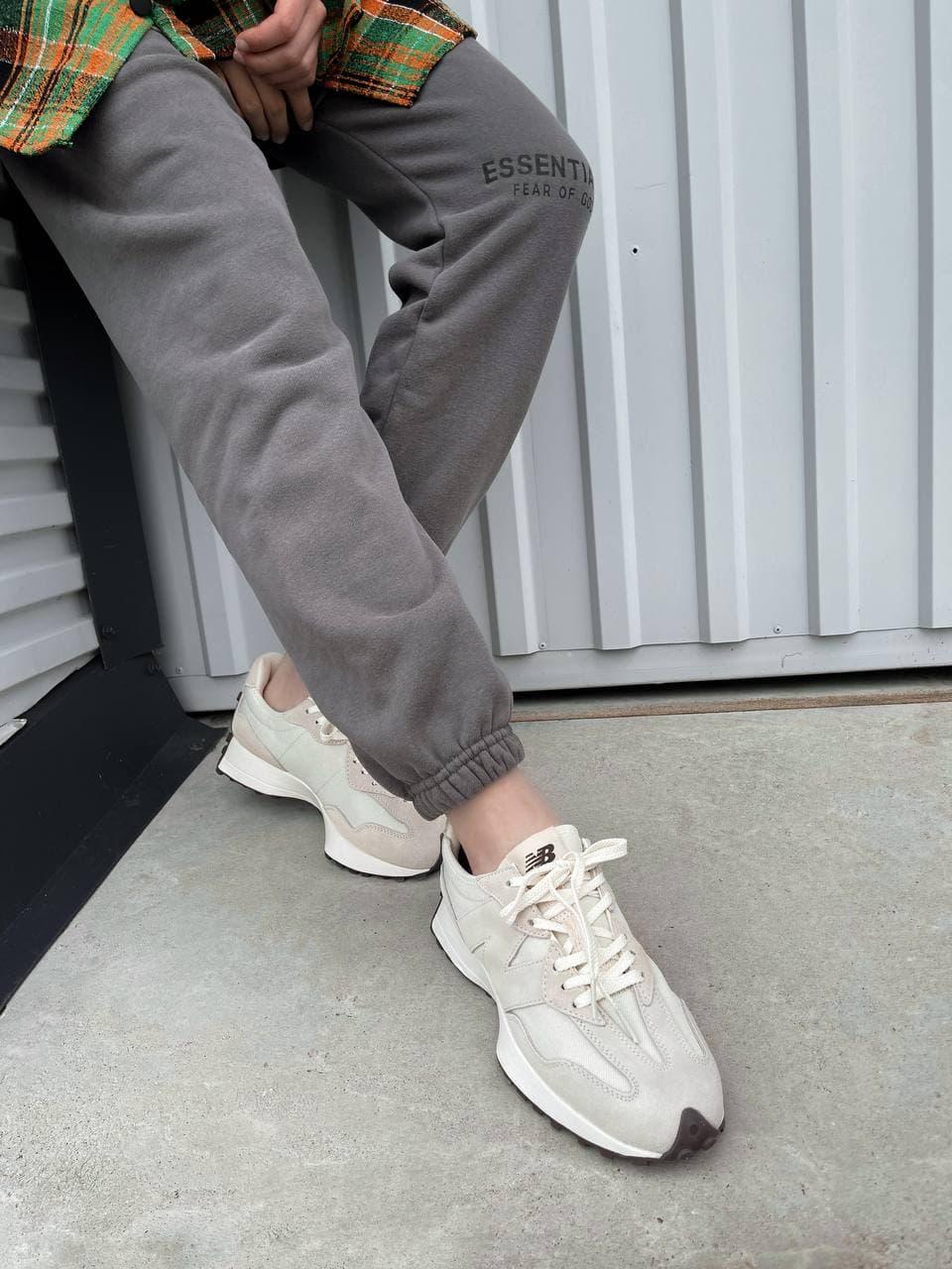 New Balance 327 Bone