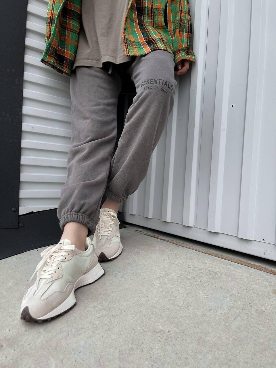 New Balance 327 Bone
