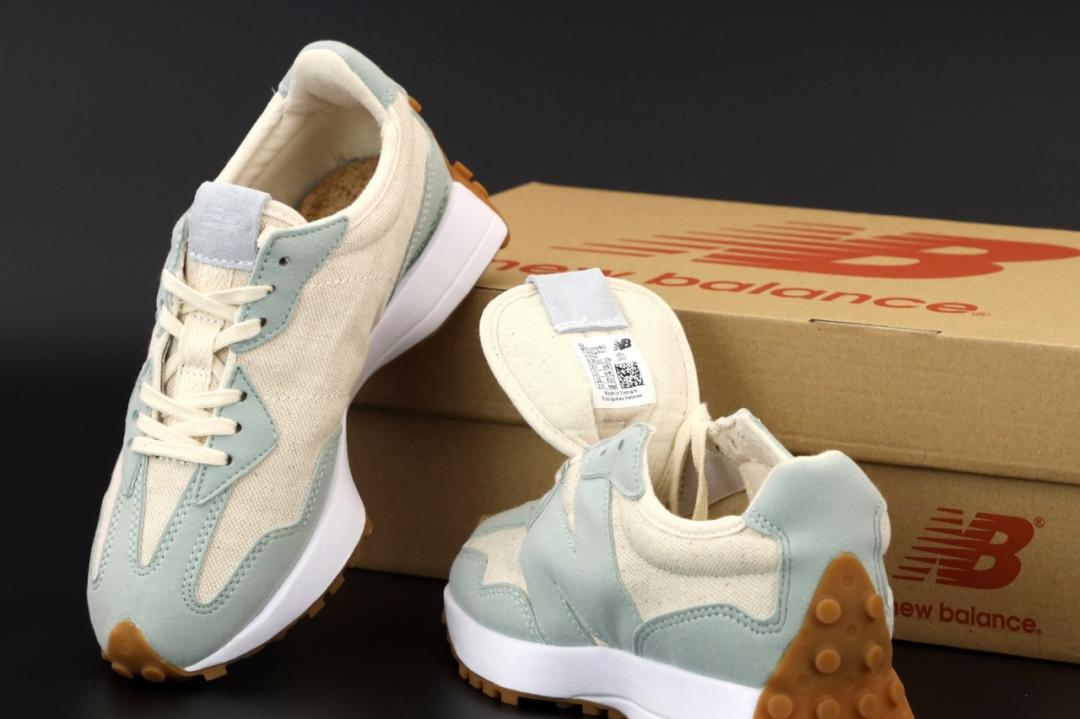 New Balance 327 Beige Grey White