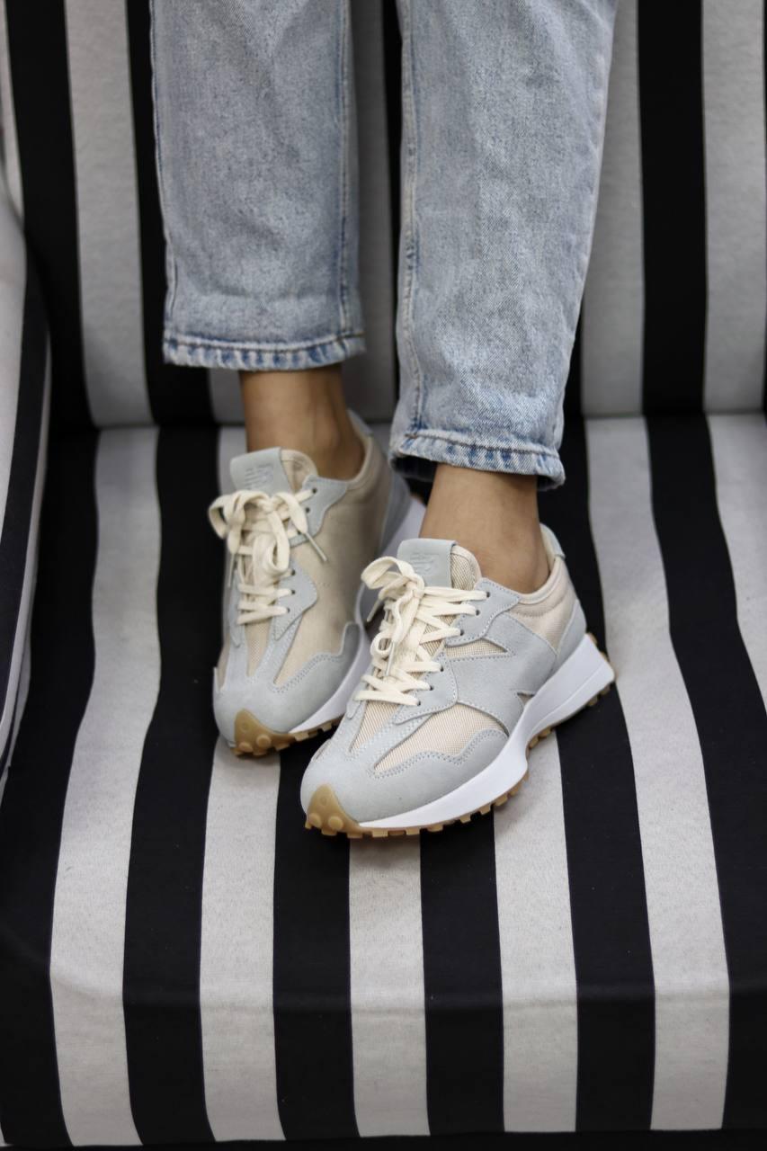 New Balance 327 Beige Light Grey