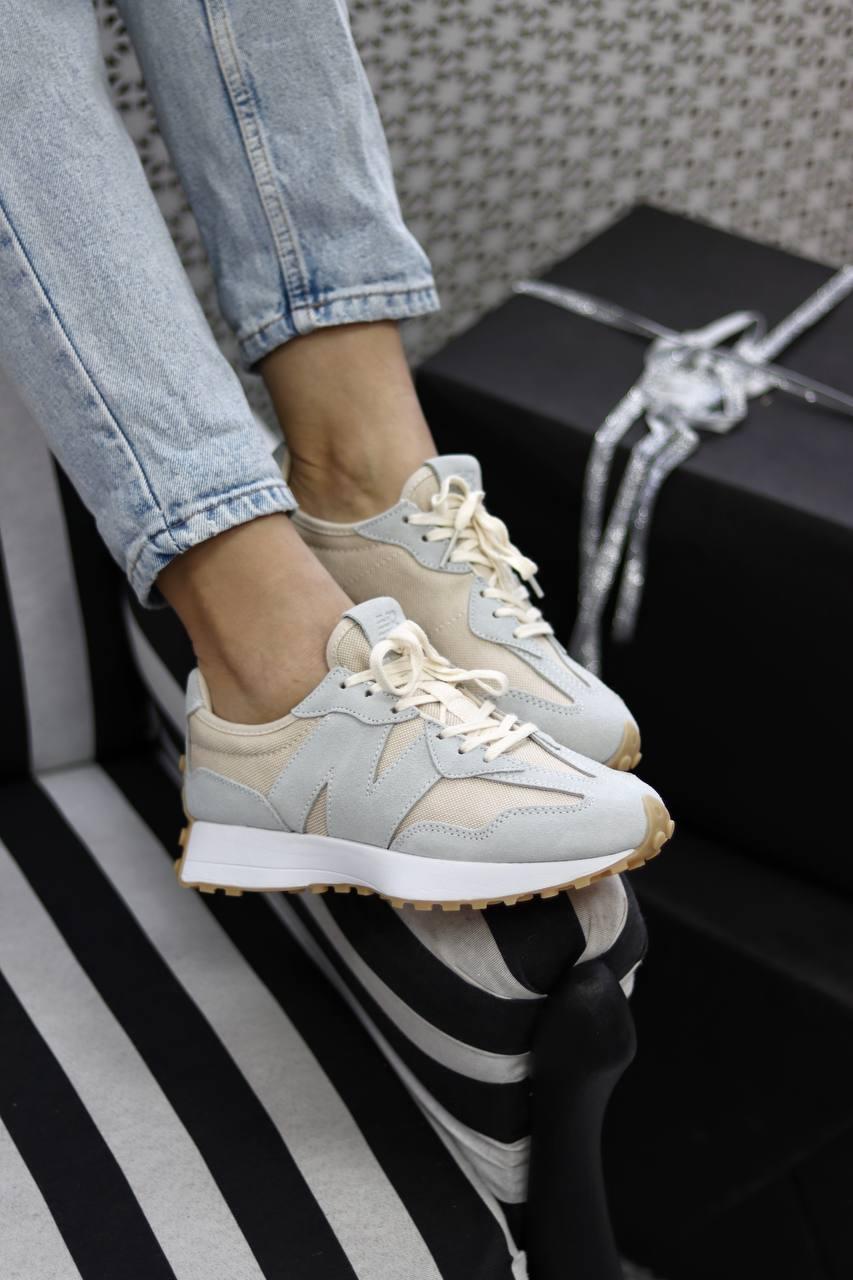 New Balance 327 Beige Light Grey
