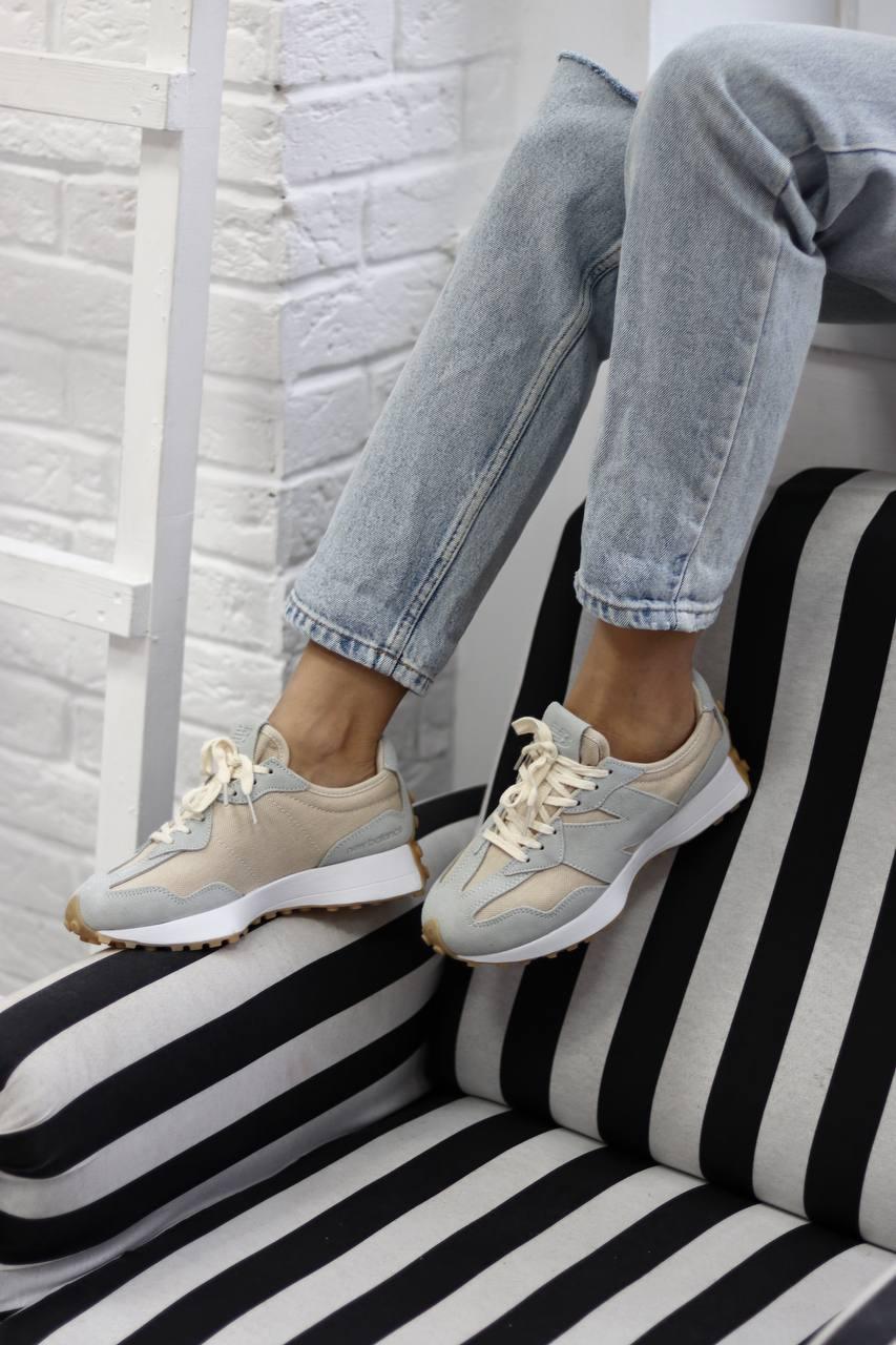 New Balance 327 Beige Light Grey