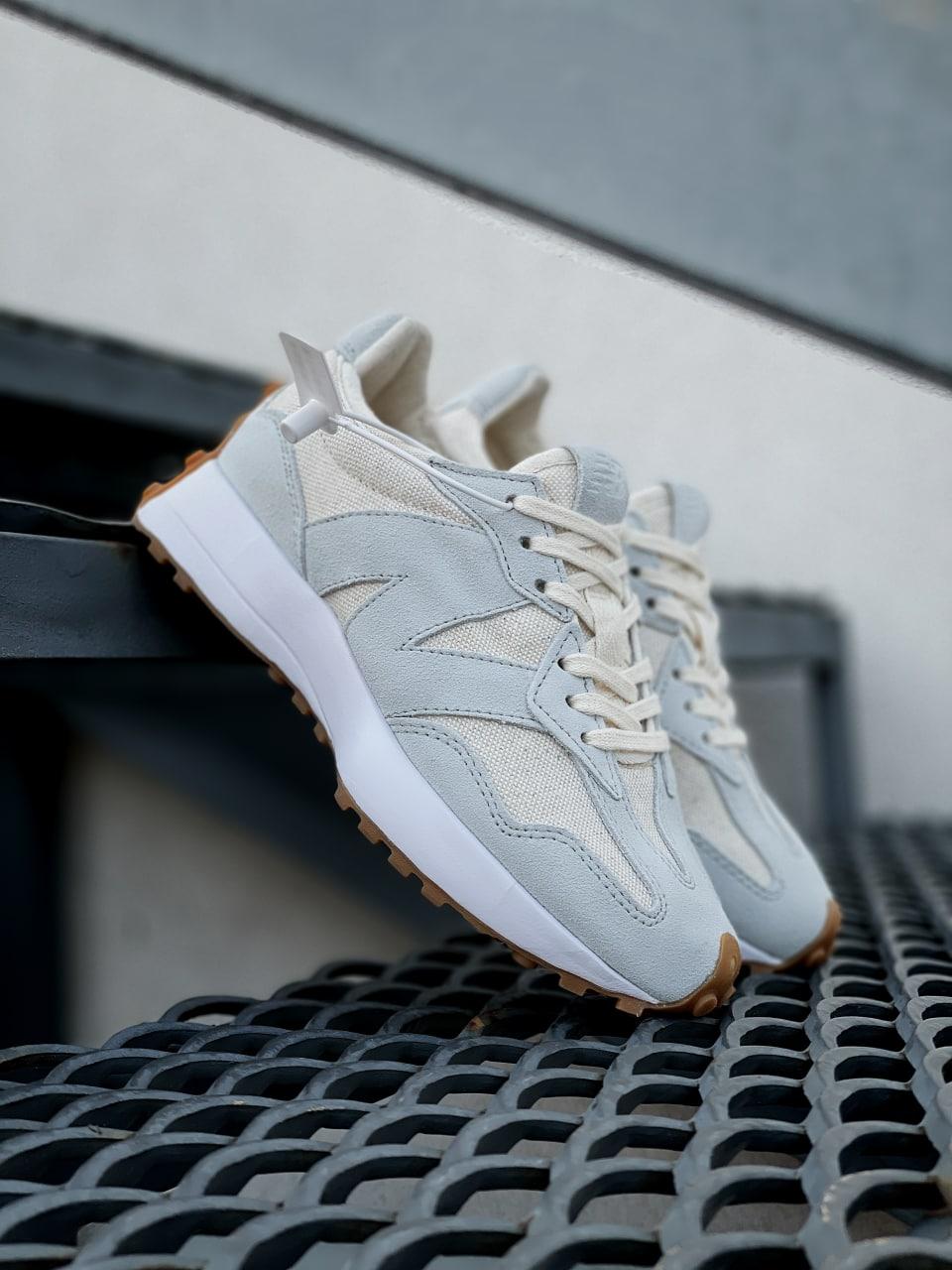 New Balance 327 Beige Light Grey