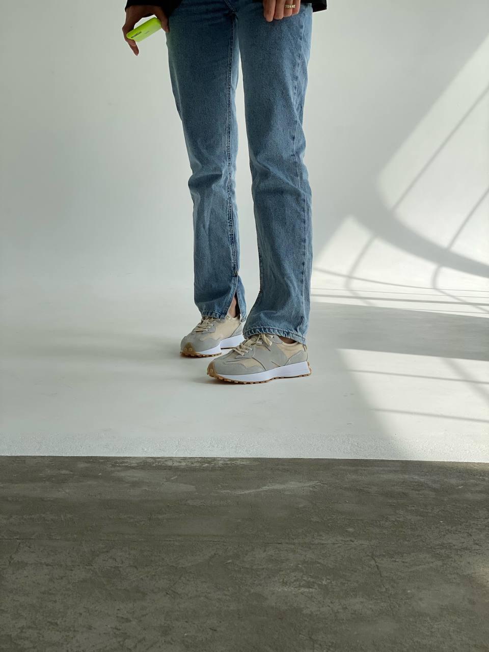 New Balance 327 Beige Light Grey