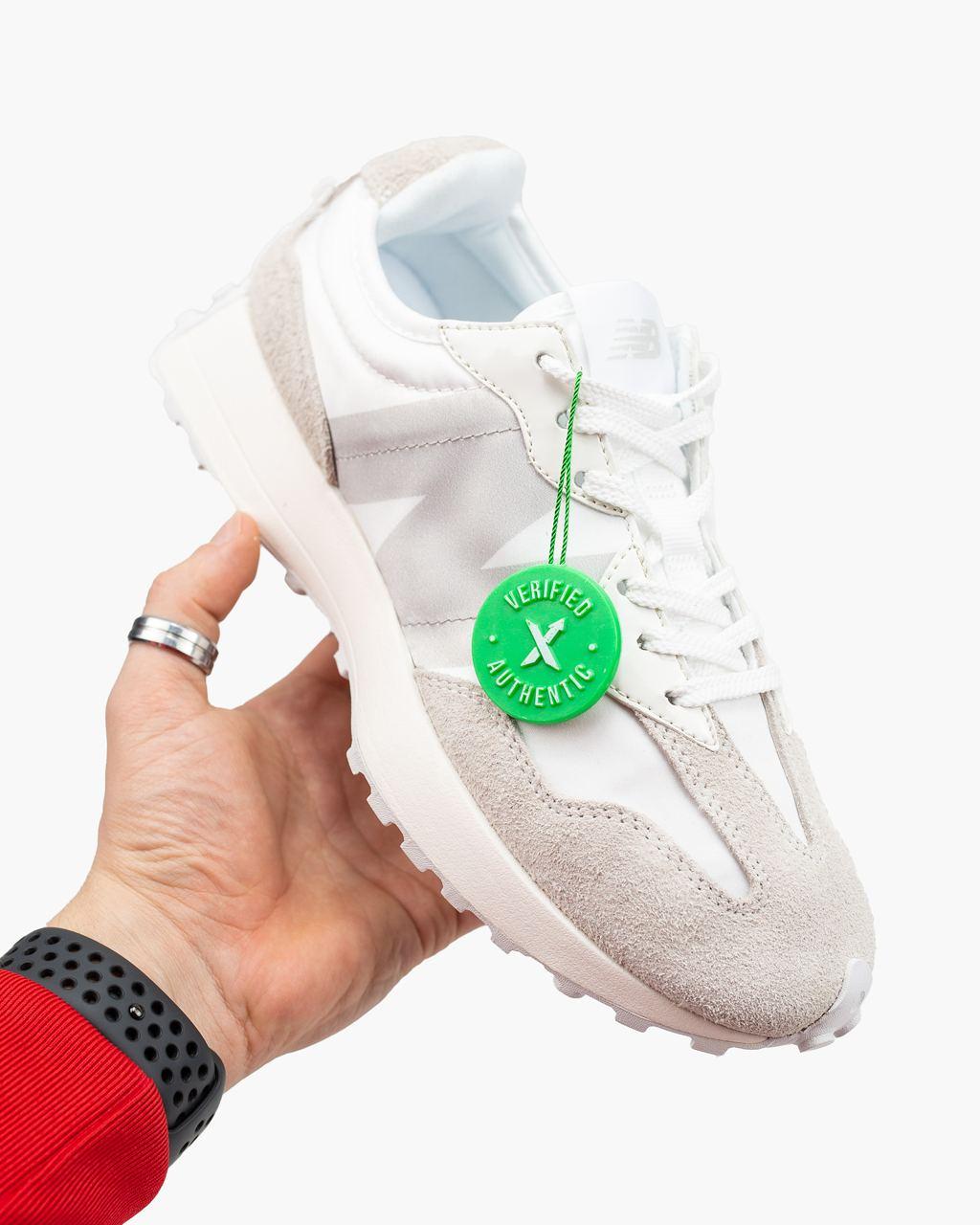 New Balance 327 Beige White
