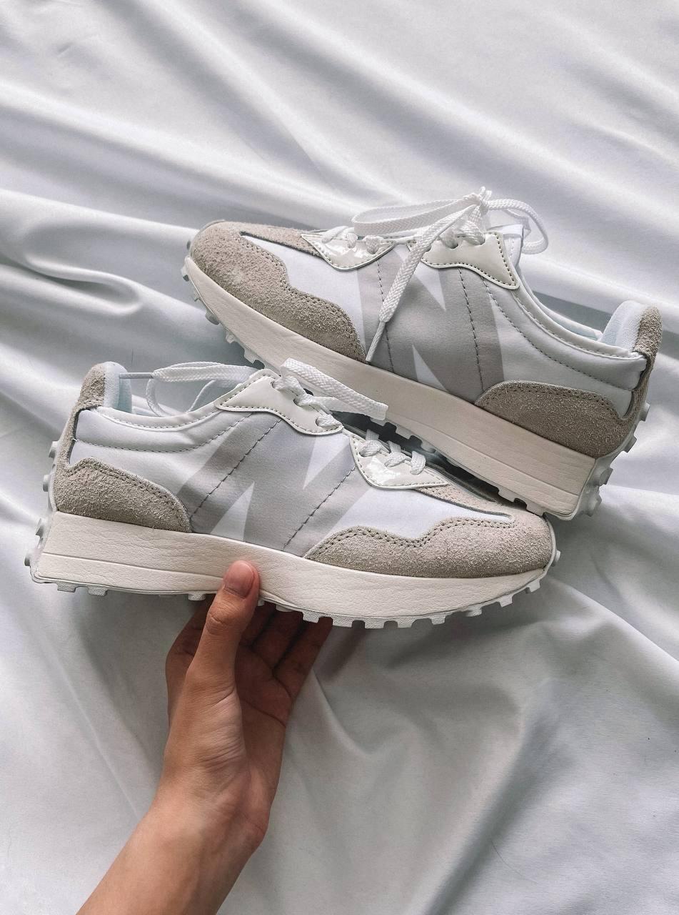 New Balance 327 Beige White