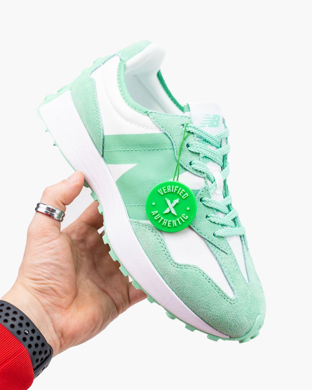 New Balance 327 Mint White
