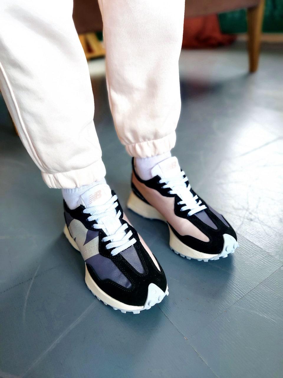 New Balance 327 Black Beige White
