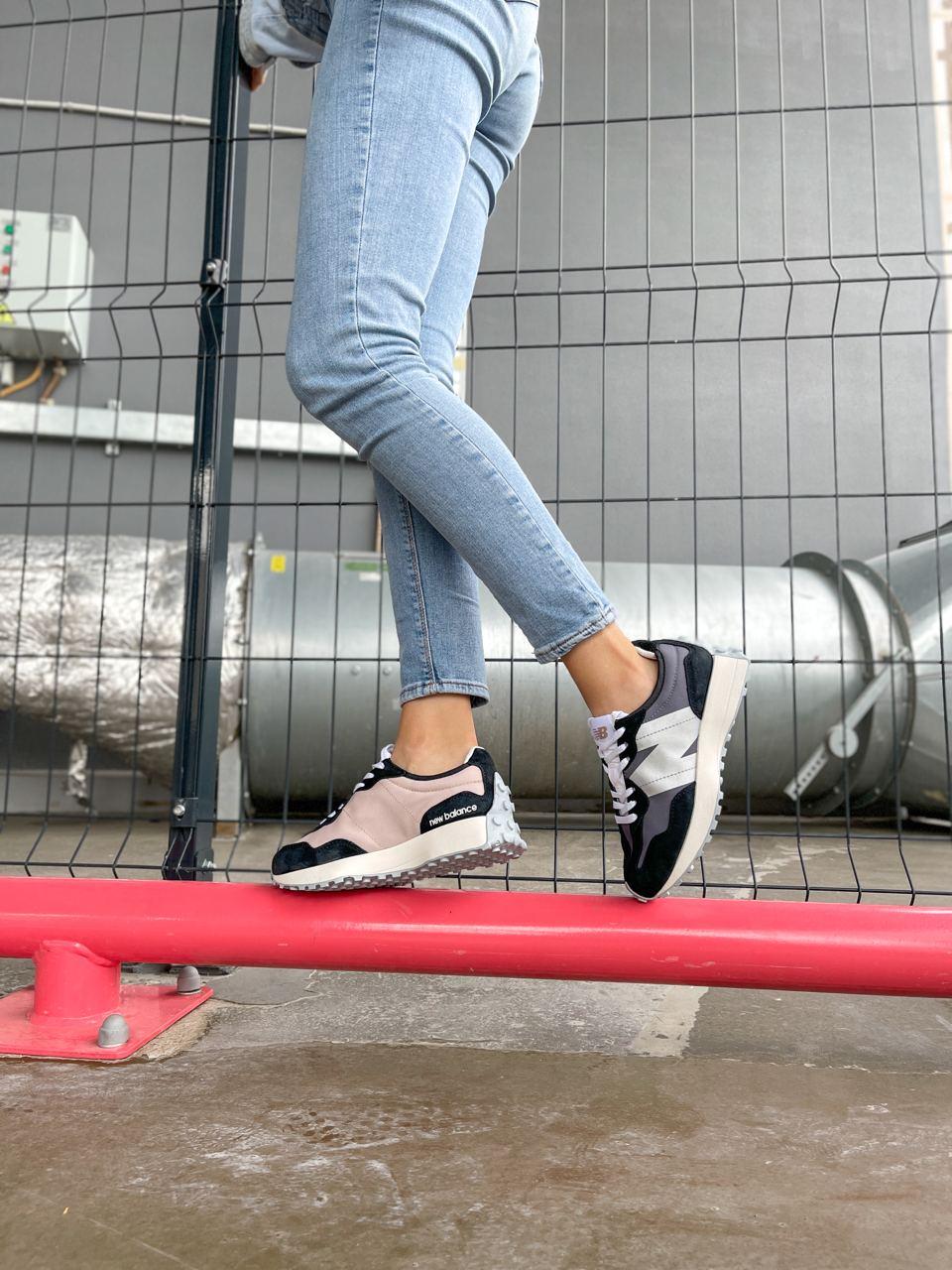 New Balance 327 Black Beige White
