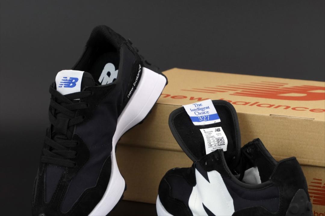 New Balance 327 Black White