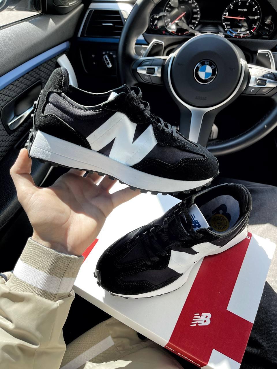 New Balance 327 Black White